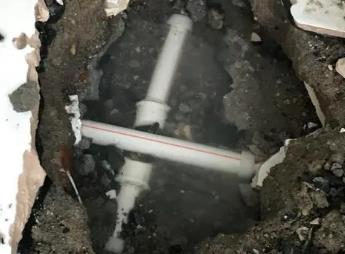 荔湾阳台漏水维修公司为您分享楼上楼下漏水怎么处理